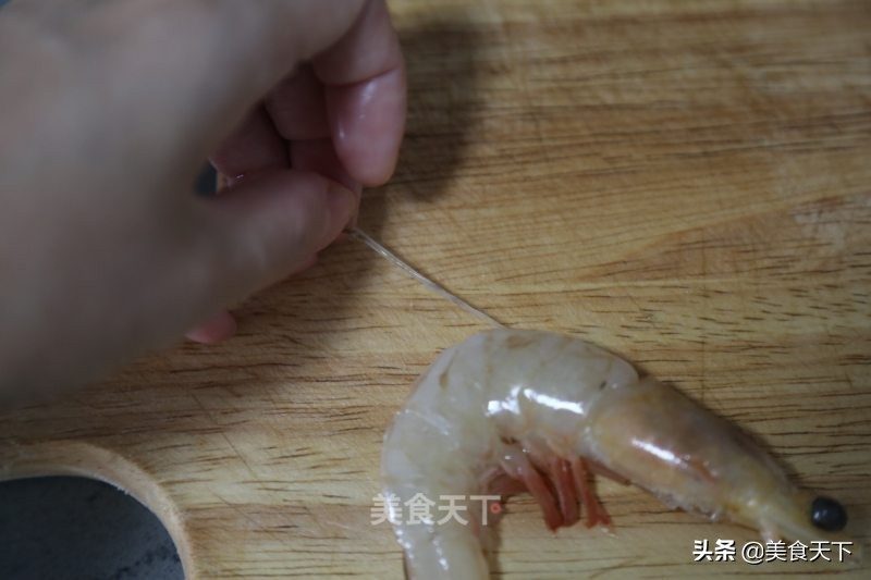 怎么做大虾好吃（水煮虾的正确做法和步骤）-5