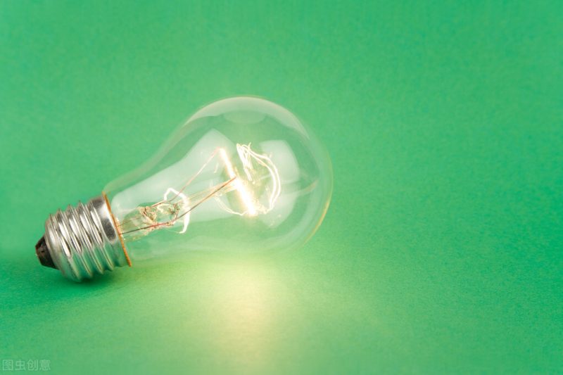 电灯泡是谁发明的（灯泡到底是不是爱迪生发明的）-2