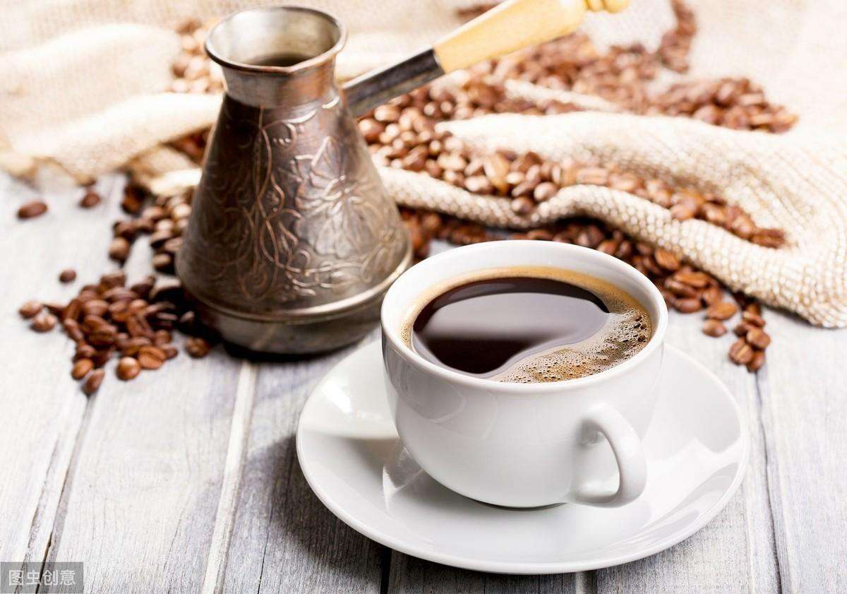 过期的咖啡粉可以做肥料吗（过期的咖啡粉千万别扔它还有这6大妙用）